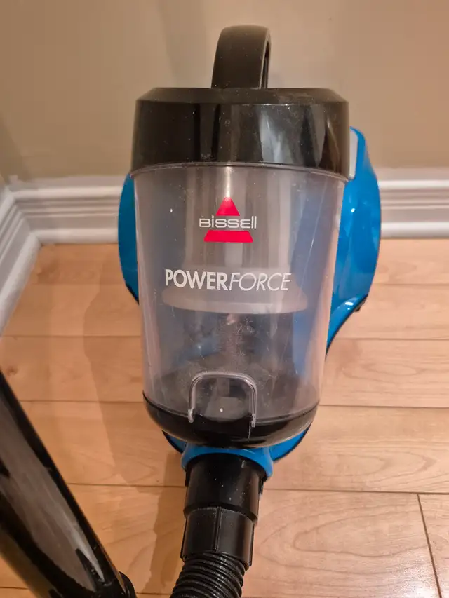 Aspirateur Traineau de Marque Bissell - Photo 2
