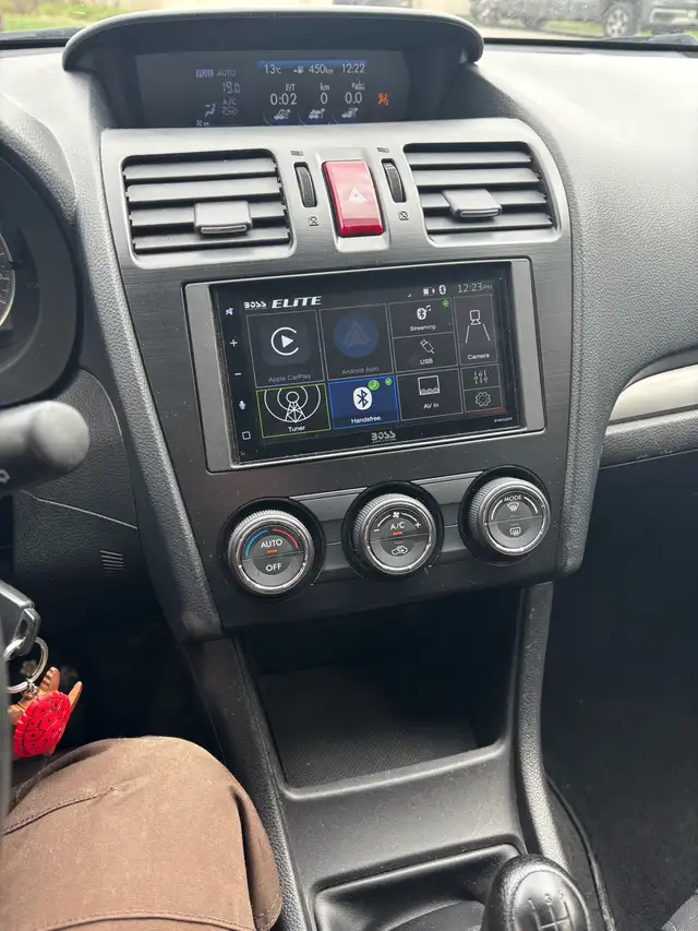 2013 Subaru XV Crosstrek - Photo 10