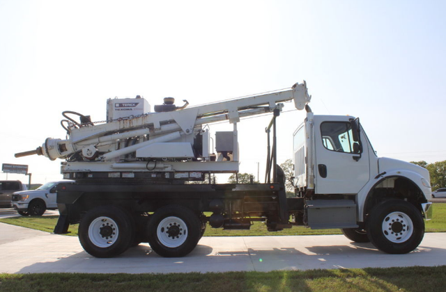 2015 Freightliner M2 Texoma 330-12 Digger Derrick - Photo 2