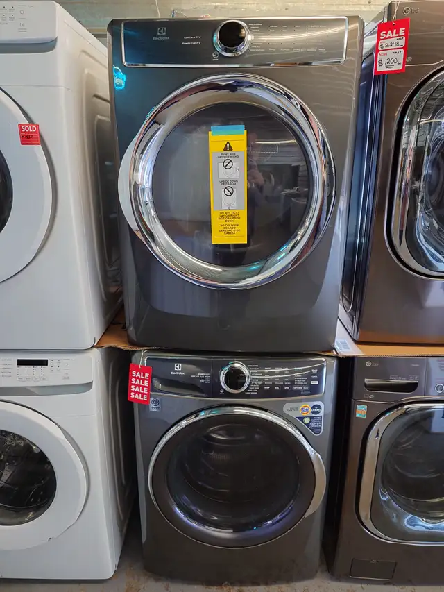 Electrolux '27' Titanium Front Load Washer / Dryer Set on Sale‼️
