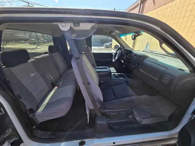 Chevrolet Silverado 1500 LT - Photo 5