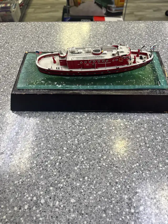 Code 3 Chicago Fire Department Victor L Schlaeger boat - Photo 3