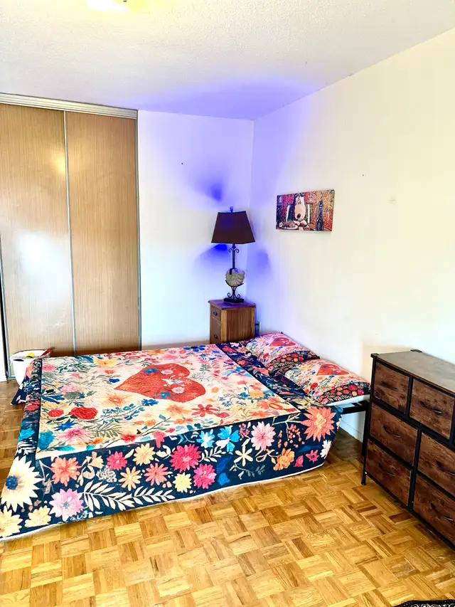 Big furnished room! - Photo 3