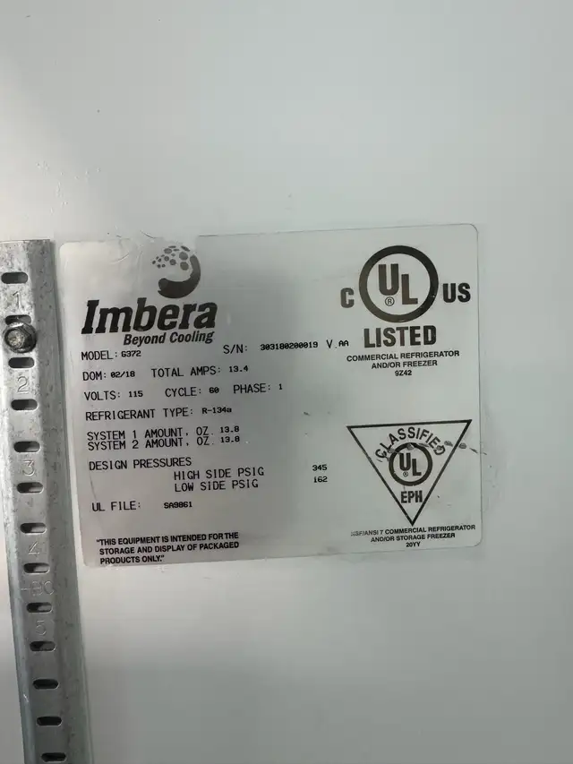 reach in Triple Glass door cooler - Photo 4