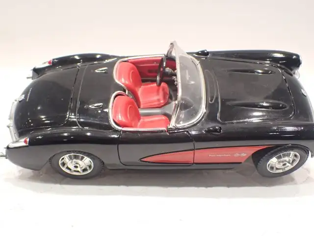 Die Cast Corvette and More - Photo 4