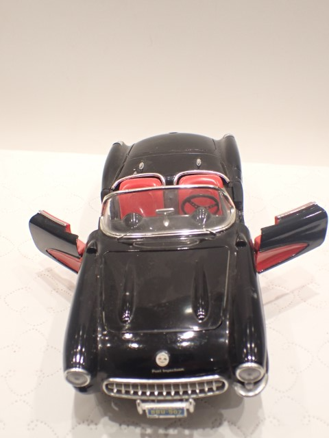 Die Cast Corvette and More - Photo 5