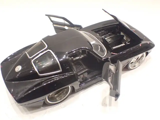 Die Cast Corvette and More - Photo 6