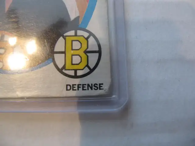 Bobby Orr Boston Bruins Defense OPC #100 Trading Card Circa 1971 - Photo 5