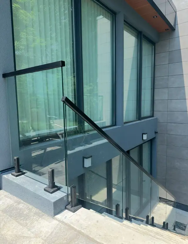 STAIR RAILING GLASS PARTITION OFFICE GLASS ENCLOSURE OFFICE DOOR - Photo 3