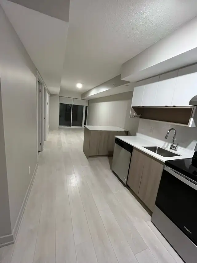 One bedroom Condo For Rent- June 1st - Photo 2