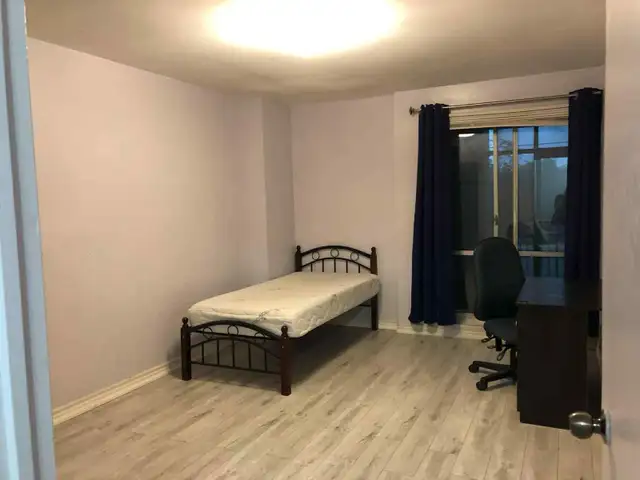 There is a master bedroom with walk-in closet available starting - Photo 2