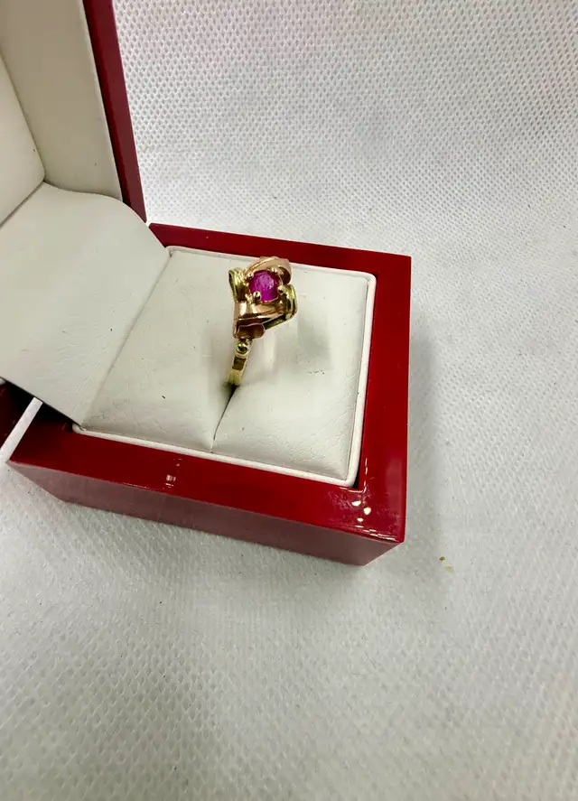 Women's 14K Vintage Rose Gold & Gold Ring~Size 7 - Photo 2