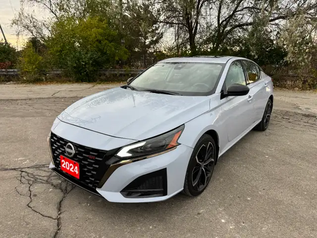 2024 Nissan Altima SR AWD | Leather | Camera | GPS | - Photo 3