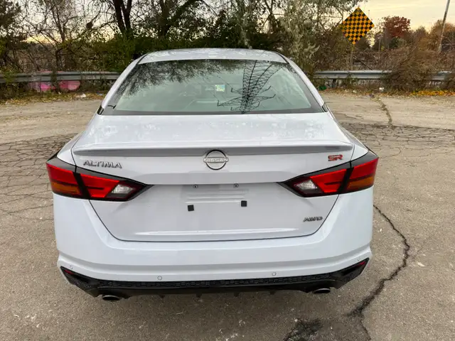 2024 Nissan Altima SR AWD | Leather | Camera | GPS | - Photo 7