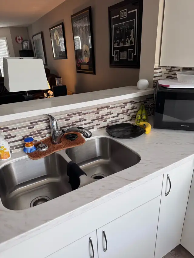 looking  for a handyman to do kitchen backsplash - Photo 2