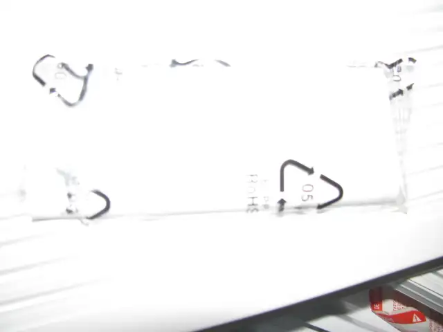 Window Air Conditioner with remote - Photo 3