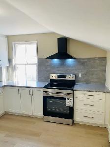All-inclusive, 2 bedroom, excellent location in Old North! - Photo 2