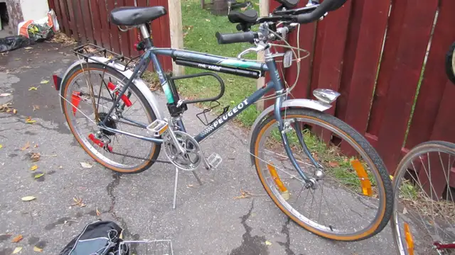 HIS & HERS PEUGEOT ROAD BIKES LOTS OF ACCESSORIES - Photo 9