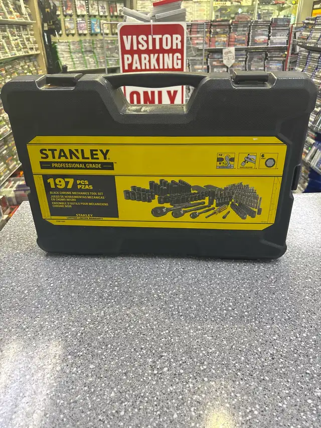 Stanley 197 Piece Professional Socket Set