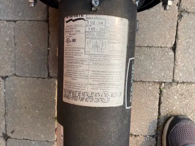 USED STA-RITE DYNAPRO 1.5 HP POOL PUMP - Photo 3