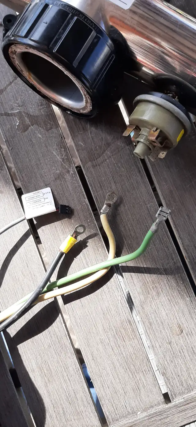 Arctic Spas Hot Tub parts, cover, heater, main control board - Photo 3