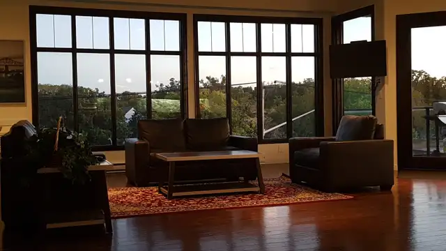 FANTASTIC OPPORTUNITY,LARGE 3BR 3BATH PENTH WALK TO SB HOSPITAL - Photo 2