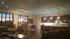 FANTASTIC OPPORTUNITY,LARGE 3BR 3BATH PENTH WALK TO SB HOSPITAL - Photo 3