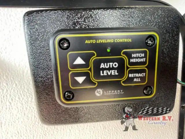 2022 Prime Time RV Crusader 335RLP - Photo 8