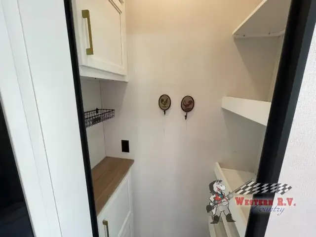 2022 Prime Time RV Crusader 335RLP - Photo 9