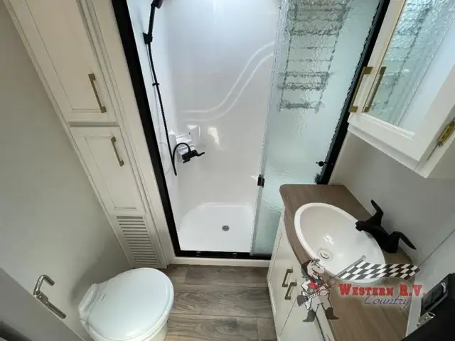 2022 Prime Time RV Crusader 335RLP - Photo 18