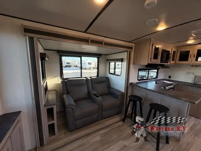 2023 Coachmen RV Northern Spirit Ultra Lite 2764RE - Photo 11