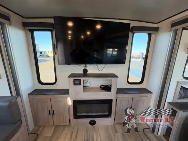 2023 Coachmen RV Northern Spirit Ultra Lite 2764RE - Photo 14