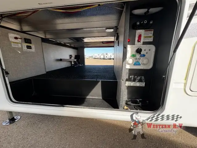 2022 Jayco Eagle 321RSTS - Photo 8