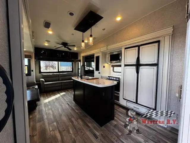 2022 Jayco Eagle 321RSTS - Photo 11