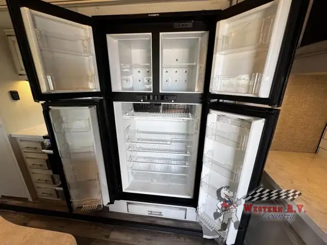 2022 Jayco Eagle 321RSTS - Photo 31