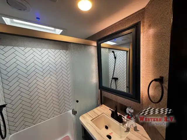 2022 Jayco Eagle 321RSTS - Photo 42