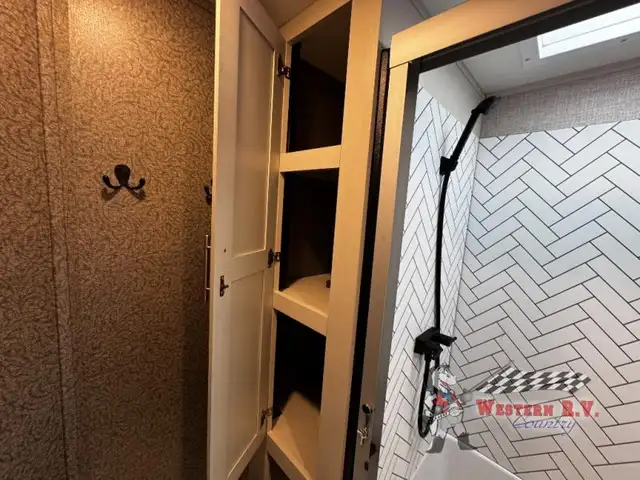 2022 Jayco Eagle 321RSTS - Photo 45