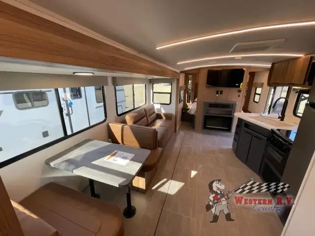 2025 Heartland Corterra 29.2QB - Photo 12