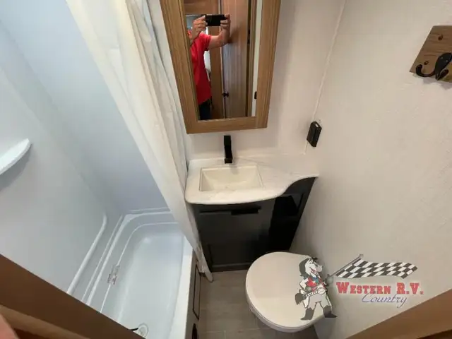 2025 Heartland Corterra 29.2QB - Photo 17