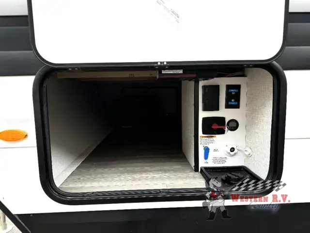 2023 Grand Design Transcend Xplor 240ML - Photo 3