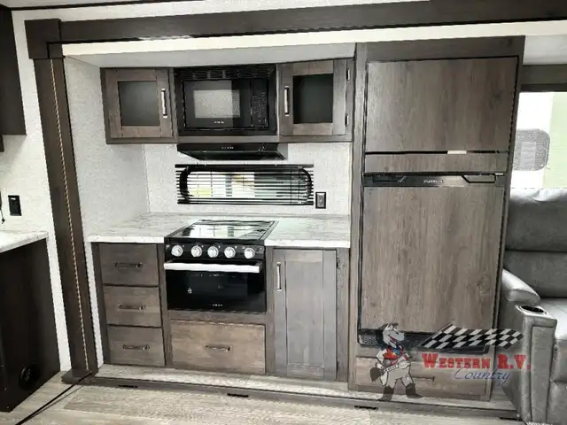 2023 Grand Design Transcend Xplor 240ML - Photo 8