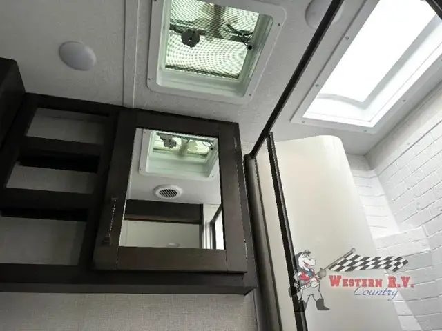 2023 Grand Design Transcend Xplor 240ML - Photo 12