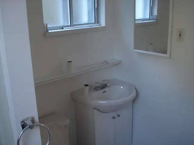 Rosemont semi-sous-sol 3 1/2 - Photo 7