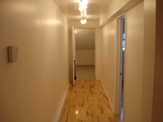 Rosemont semi-sous-sol 3 1/2 - Photo 9