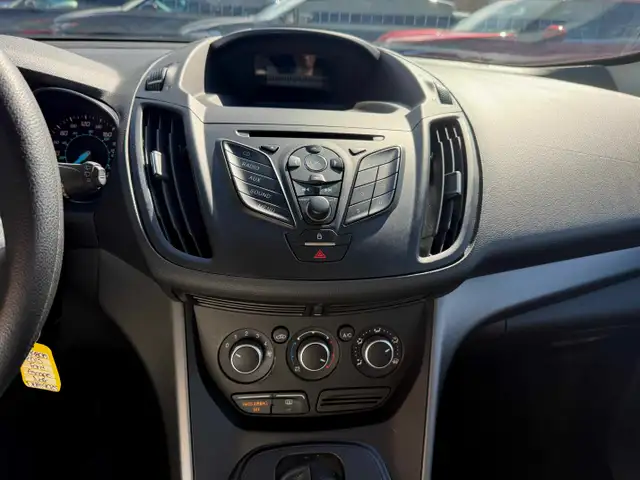 2013 Ford Escape S - Photo 19