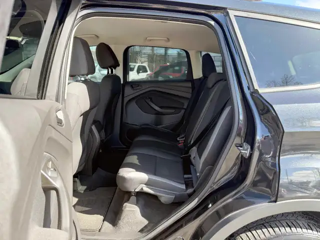 2013 Ford Escape S - Photo 25