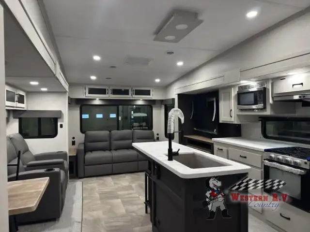 2026 Coachmen RV Chaparral Lite 30RLS - Photo 7