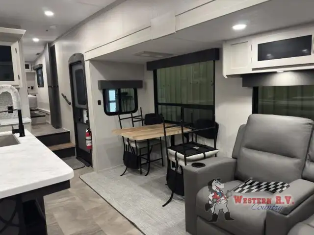 2026 Coachmen RV Chaparral Lite 30RLS - Photo 10