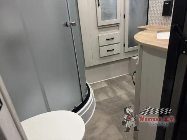 2026 Coachmen RV Chaparral Lite 30RLS - Photo 13