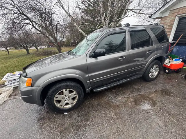 WE BUY YOUR OLD CAR - Photo 3